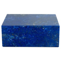 Petite boîte italienne contemporaine en lapis bleu avec couvercle à charnière