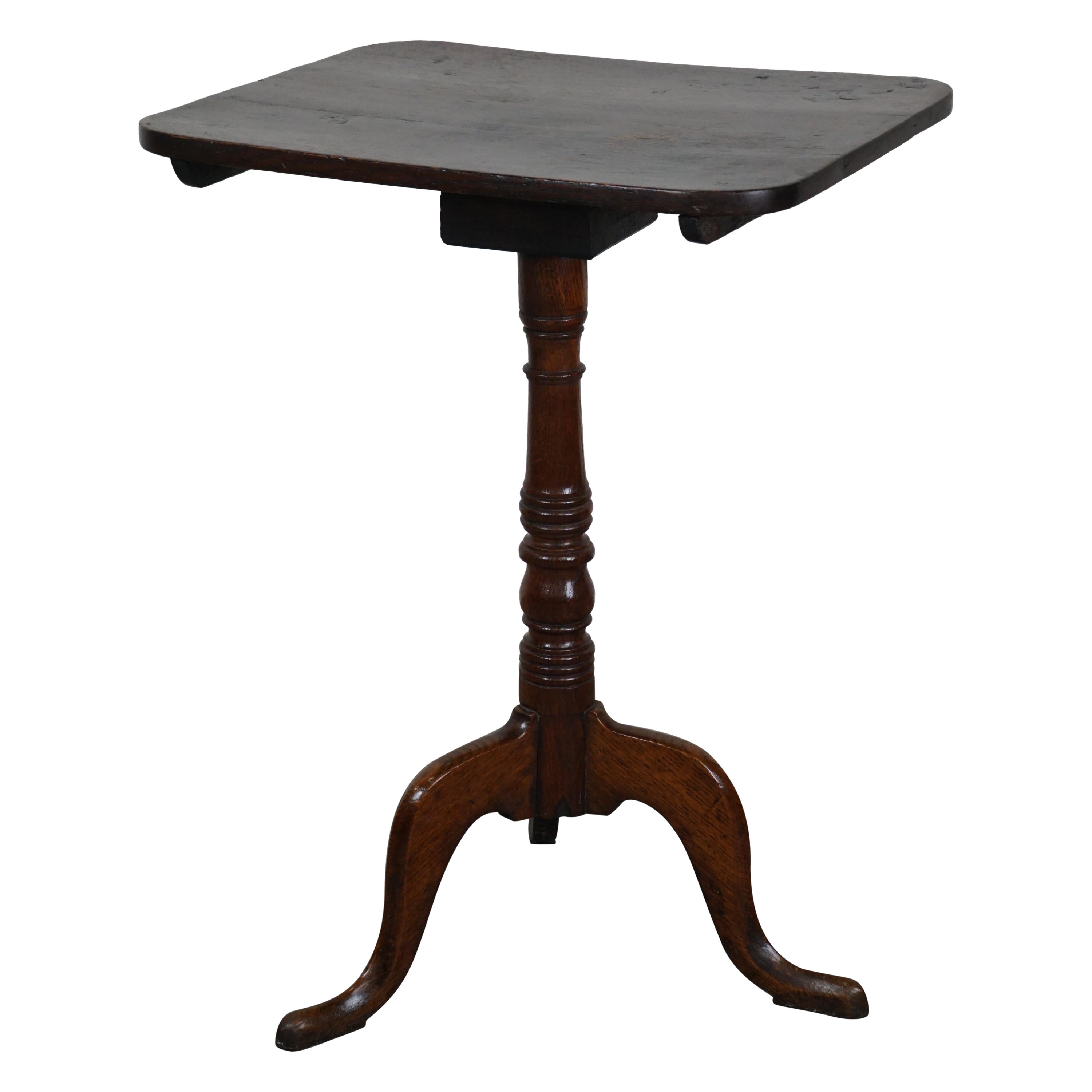 Nice antique English tilt-top table/side table with a square top For Sale