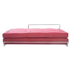 Lit de jour en métal rouge vintage Eileen Gray 1980