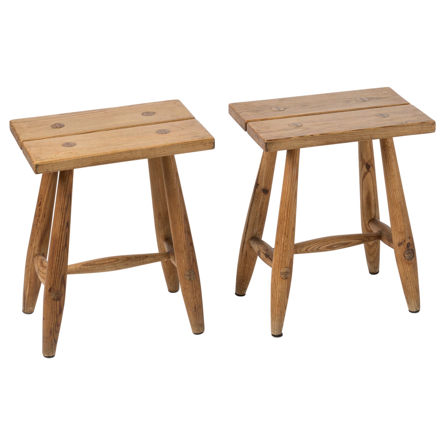 Pair of Minimalist Pinewood Stools, France, 1970s For Sale