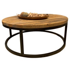 Mesa de centro redonda de madera de barniz hecha a medida