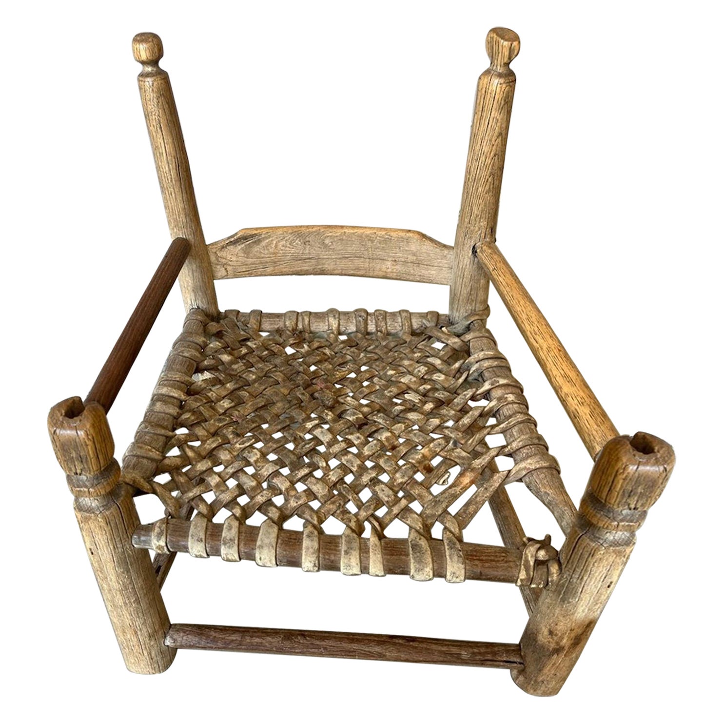 19Thc Folky Navajo /Pueblo Child's Chair For Sale