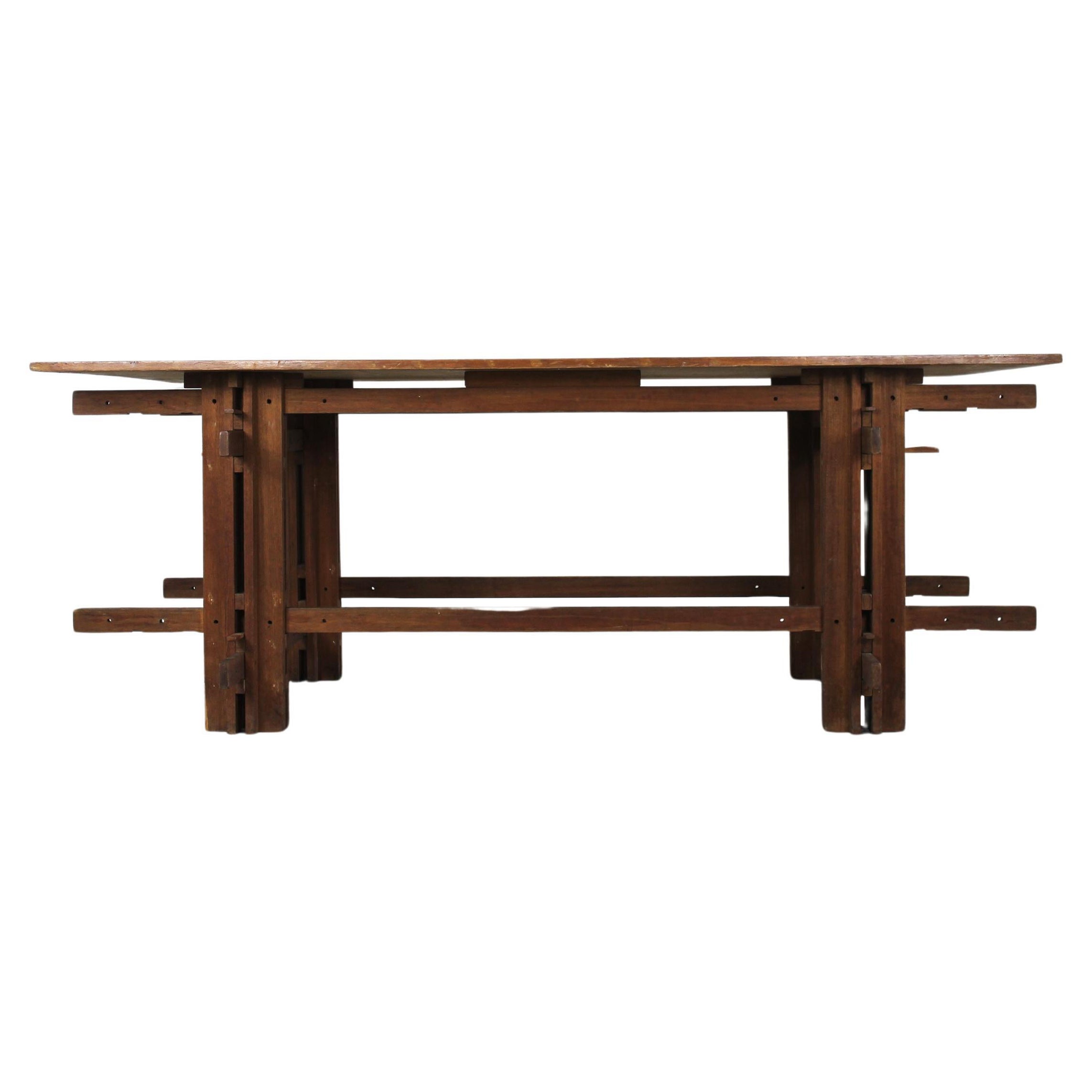 Tavolo alto Giuseppe Rivadossi in Wood Oak Wood di Officina Rivadossi anni '70 in vendita