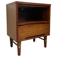 Used Mid Century Modern Walnut Toned End Table by Stanley Furniture Co.