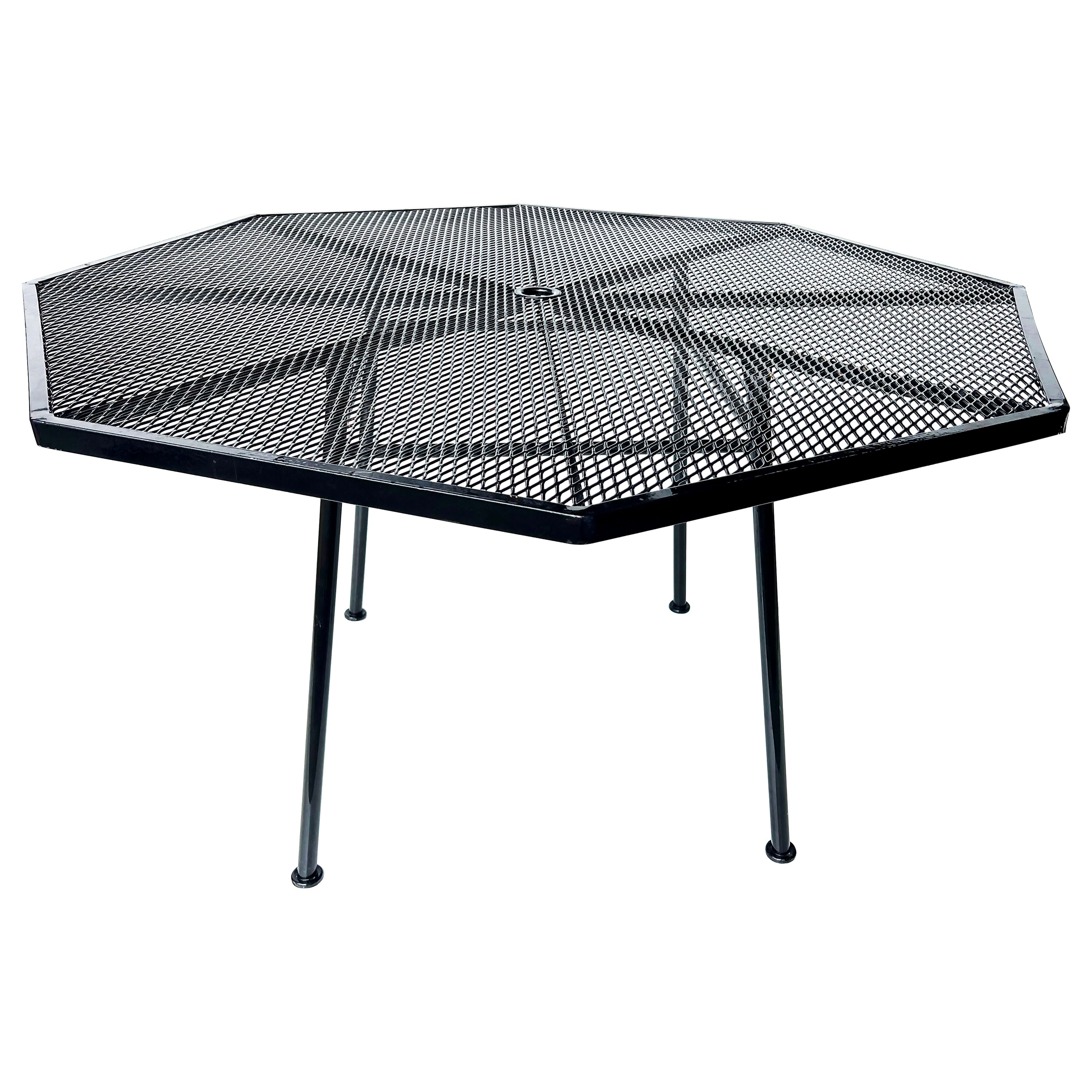 Mid-century Russell Woodard Octagonal Mesh Dining Table  For Sale
