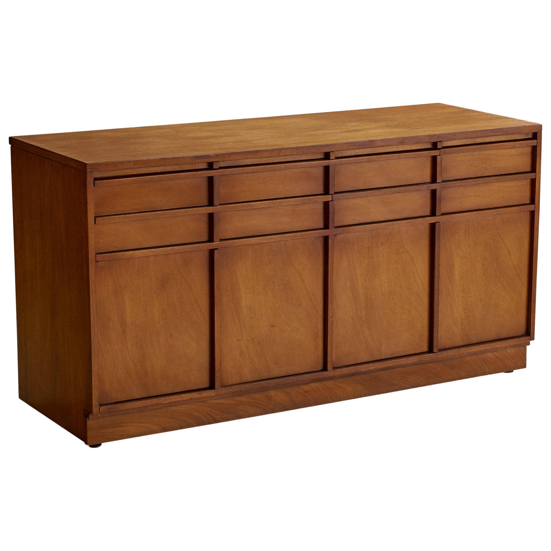 Sligh Furniture, Cabinet, Maple, USA, 1950s For Sale
