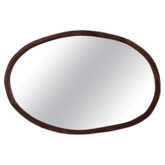 Ovaler Amarante-Spiegel