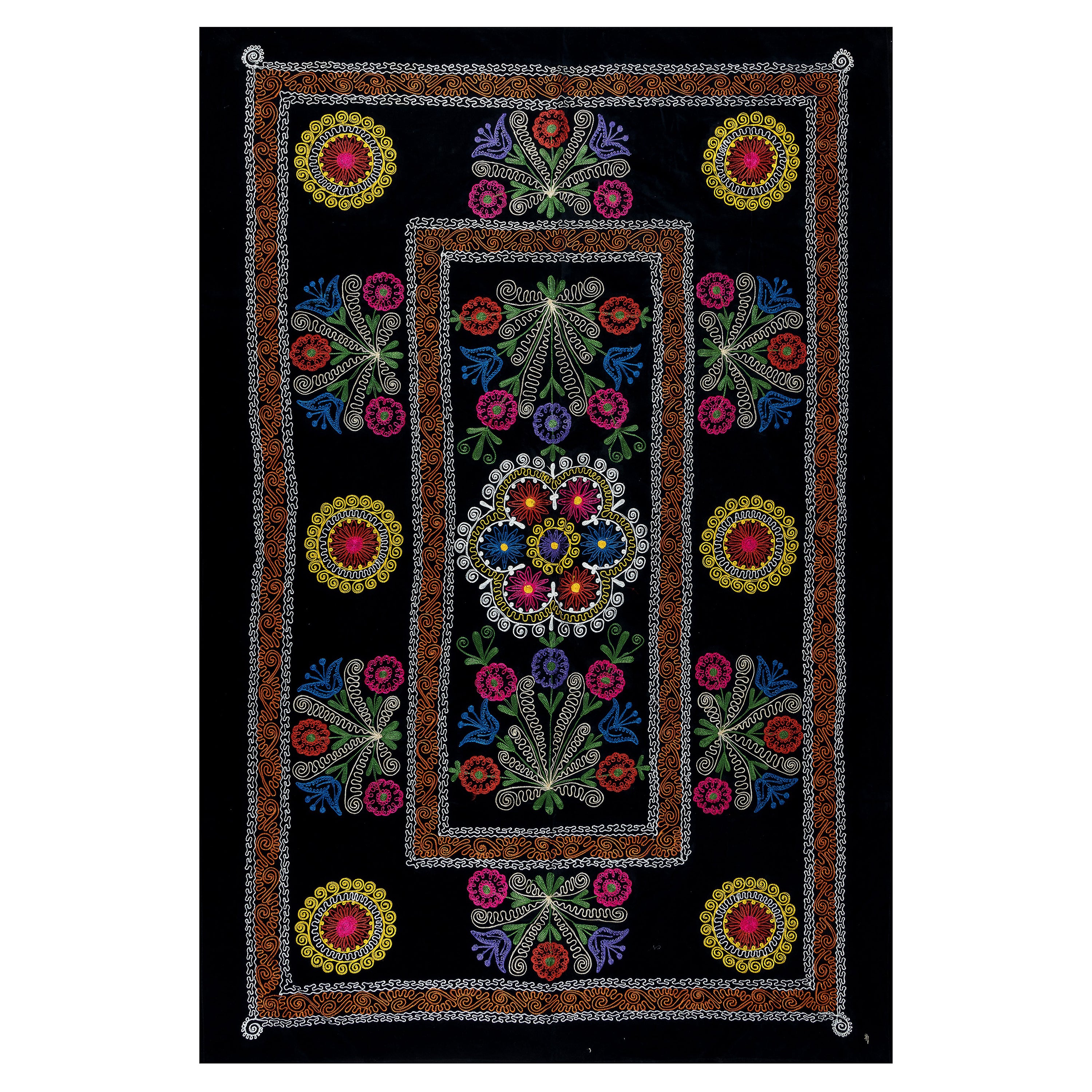 4.6x6.7 Ft Suzani Wall Hanging, Embroidered Bed Cover, Black Blanket, Silk Throw For Sale