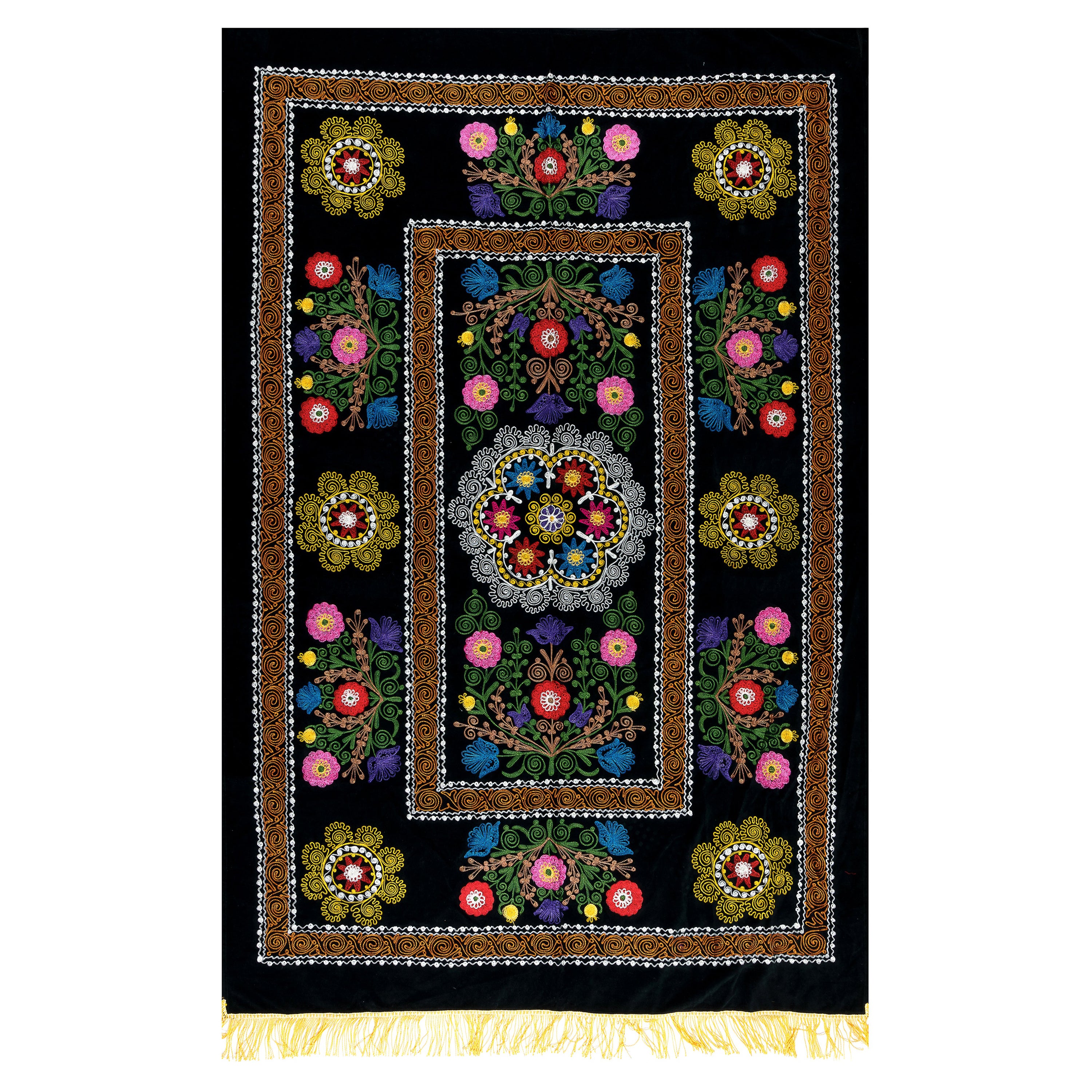 4.5x6.6 Ft Silk Embroidered Wall Hanging, Black Suzani Tapestry, Vintage Throw