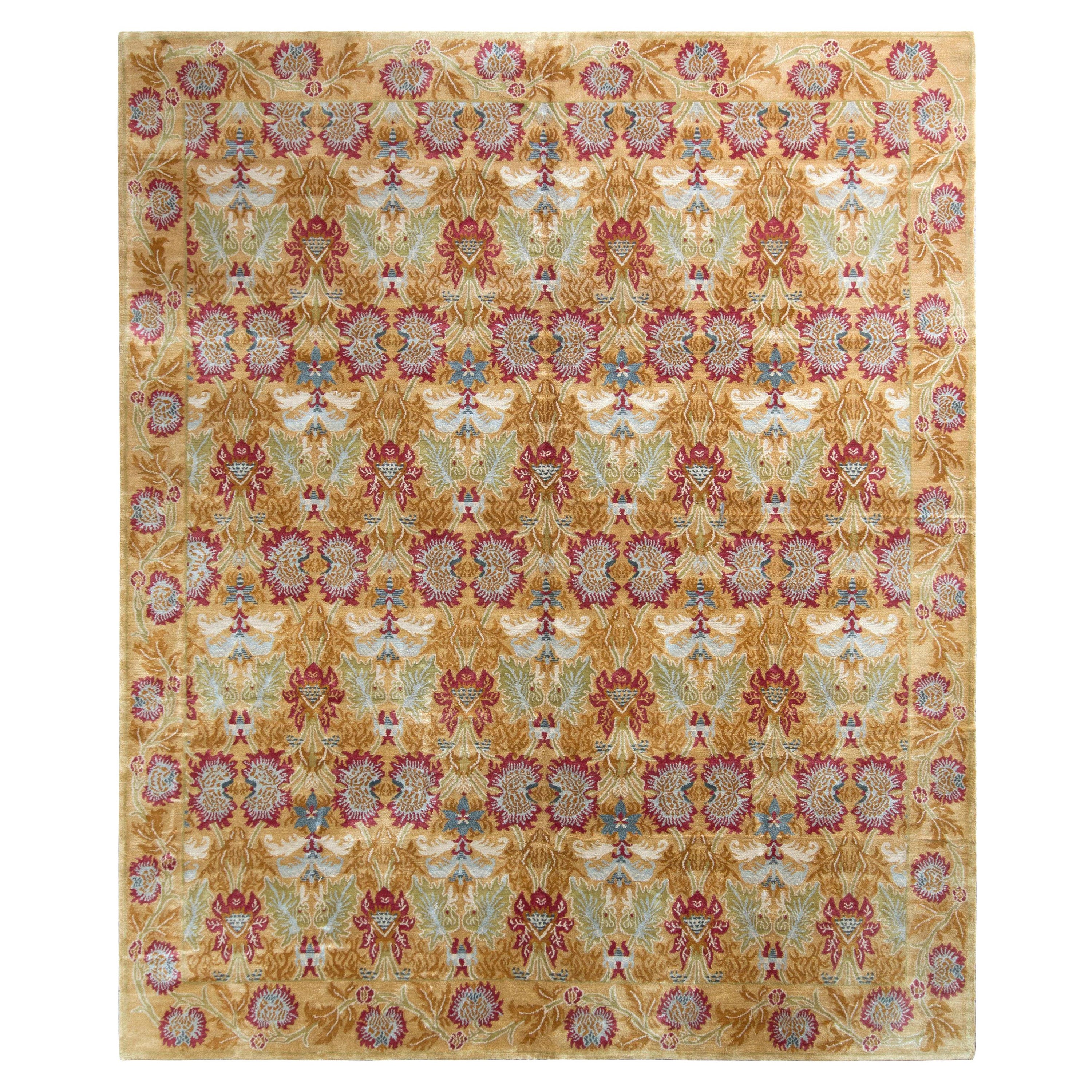 Rug & Kilim's Teppich im europäischen Stil mit goldenem und rotem Blumenmuster im Angebot