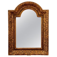 Miroir en bois doré du XVIIIe siècle