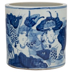 Pot à pinceaux bleu et blanc avec Koi et lotus