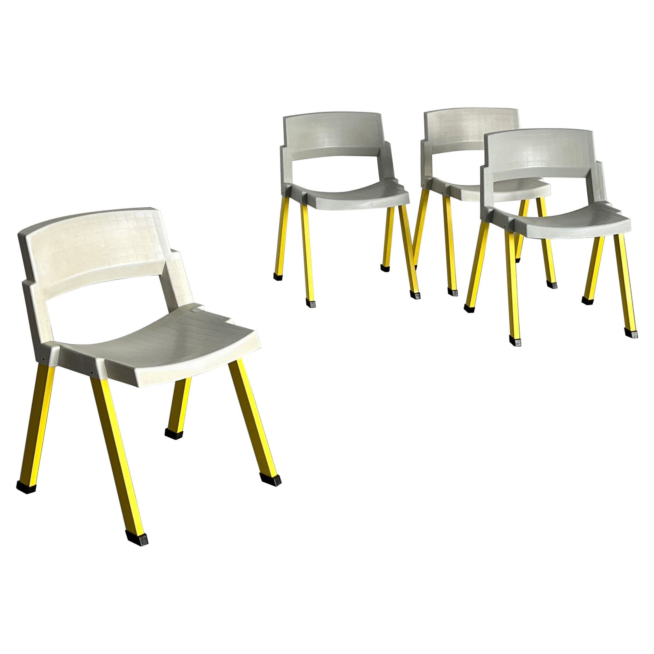 Ensemble de 4 chaises postmodernes City de Paolo Orlandini et Roberto Lucci pour Lamm