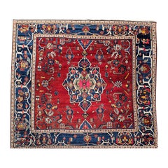 Quadratischer persischer Hamadan in Rot, Französisch Blau, Grün, Rosa, Marineblau, Zimmergröße