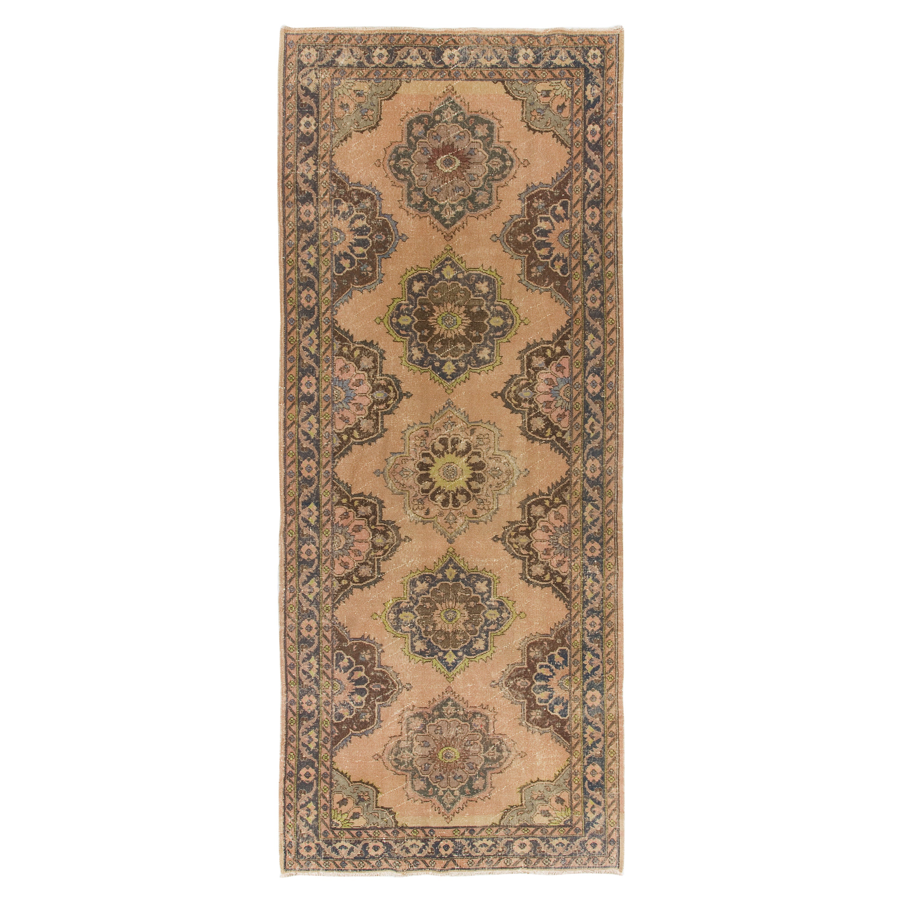 5x12.2 Ft Vintage Oushak Runner Rug in Beige, Handmade Turkish Corridor Carpet (tapis de couloir turc fait à la main)