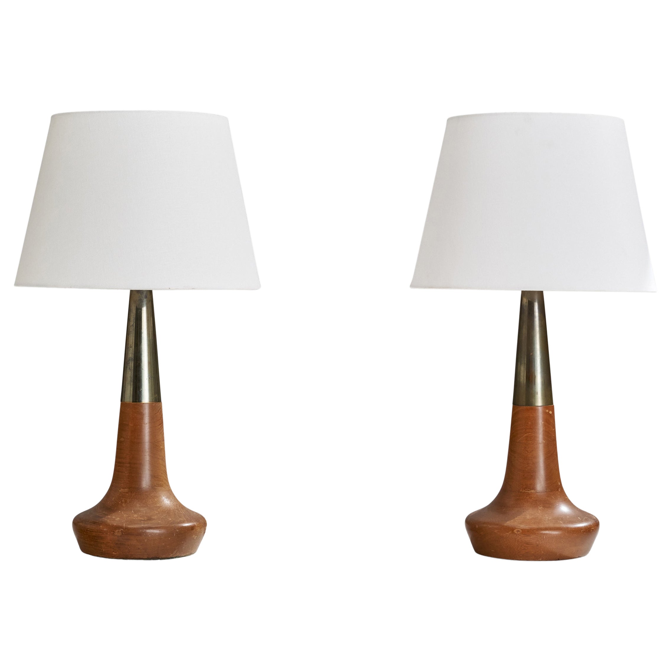 Tony Paul, Table Lamps, Walnut, Brass, USA, 1950s For Sale