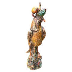 Französische glasierte Terrakotta-Falken-Skulptur