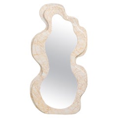 FORM(LA) Onda Miroir de sol en marbre araignée doré, 78 H x 42 L x 1,5 D