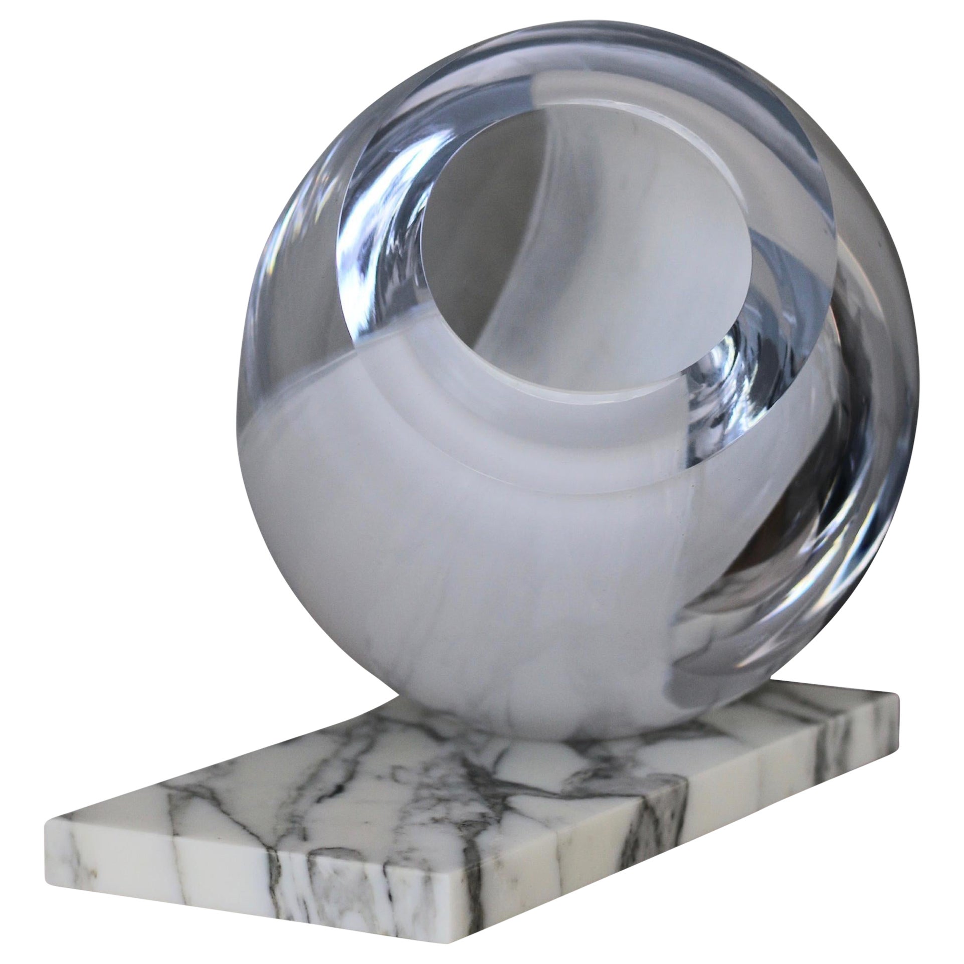 Große Vase „Newborn“ aus Glas und Marmor in Weiß