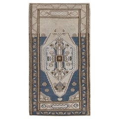 Mini tapis turc vintage noué à la main 1'10" x 3'4" n° 15