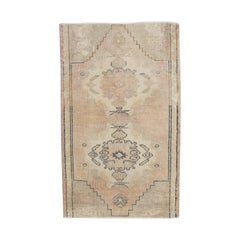 Mini tapis turc vintage noué à la main 1'9" x 2'11" n°8284