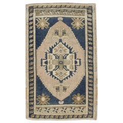 Mini tapis turc vintage noué à la main 1'11" x 2'10" n°8716