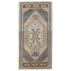 Mini tapis turc vintage noué à la main 1'8" x 3'3" n°8678