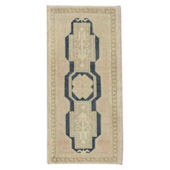 Mini tapis turc vintage noué à la main 1'6" x 3'1" n°8850