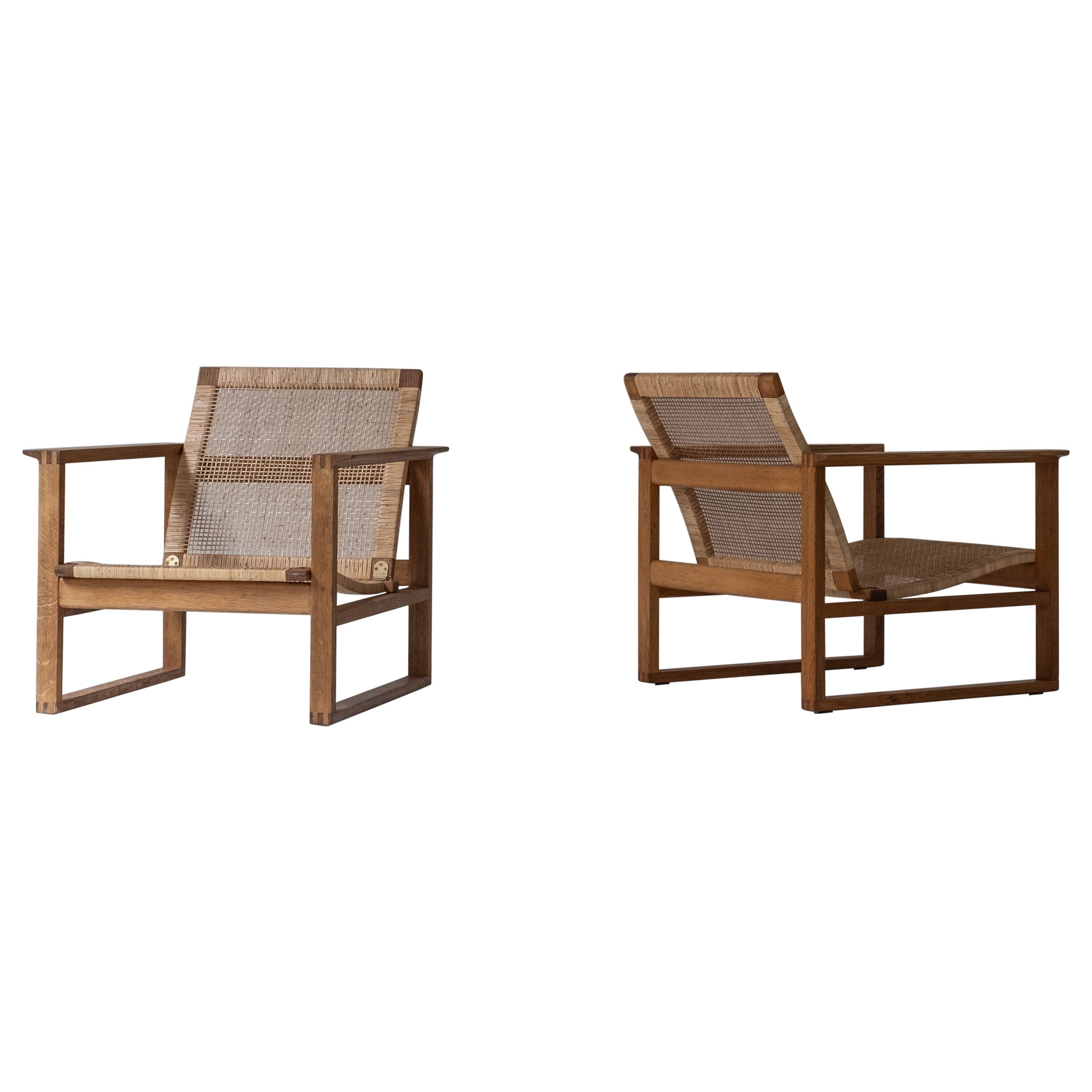 Set of two model 2256 easy chairs by Børge Mogensen for Fredericia, Denmark 1956 For Sale