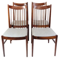 Vintage Set Of 4 Dining Room Chairs Model 422 Made In Rosewood By Arne Vodder From 1960s