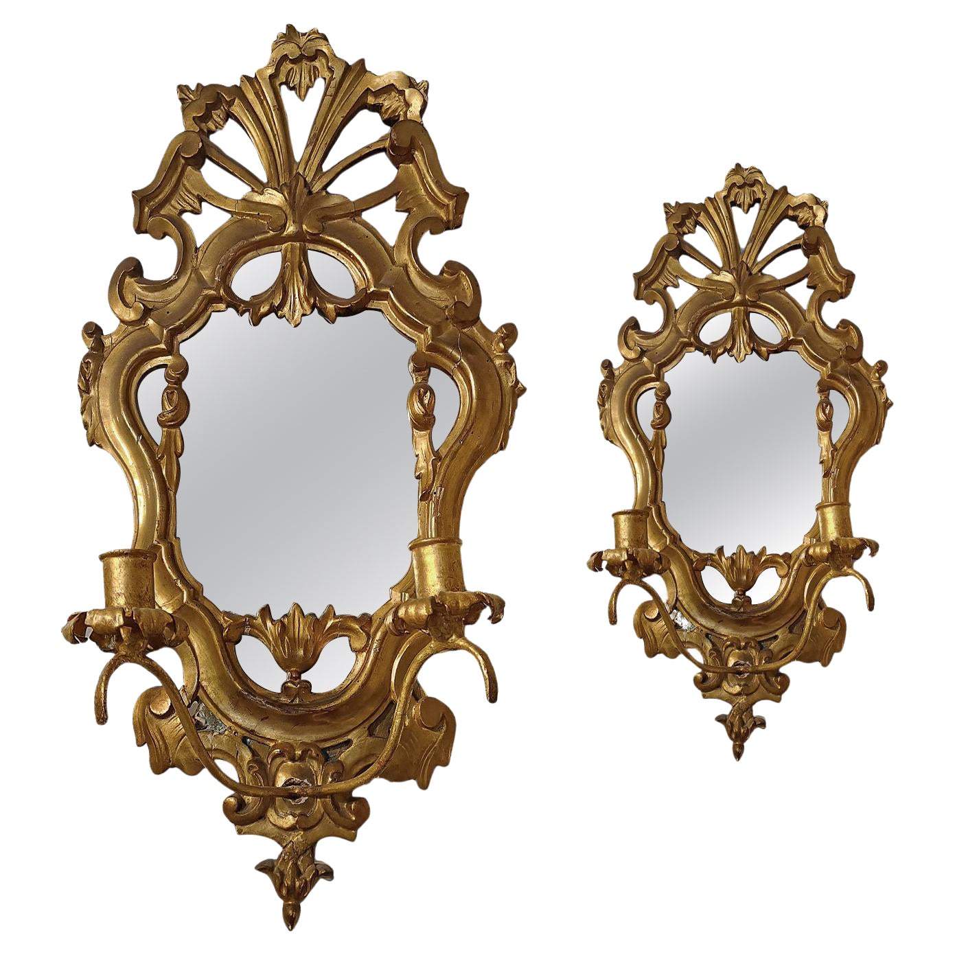 18th CENTURY PAIR OF SMALL GOLDEN MIRRORS WITH CANDLE HOLDERS For Sale