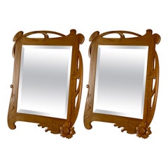 Paire de miroirs biseautés avec cadre Art Nouveau d'origine restauré en bois Mobila