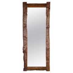 Antique miroir de style campagnard en bois flotté de toute longueur, caractère rustique