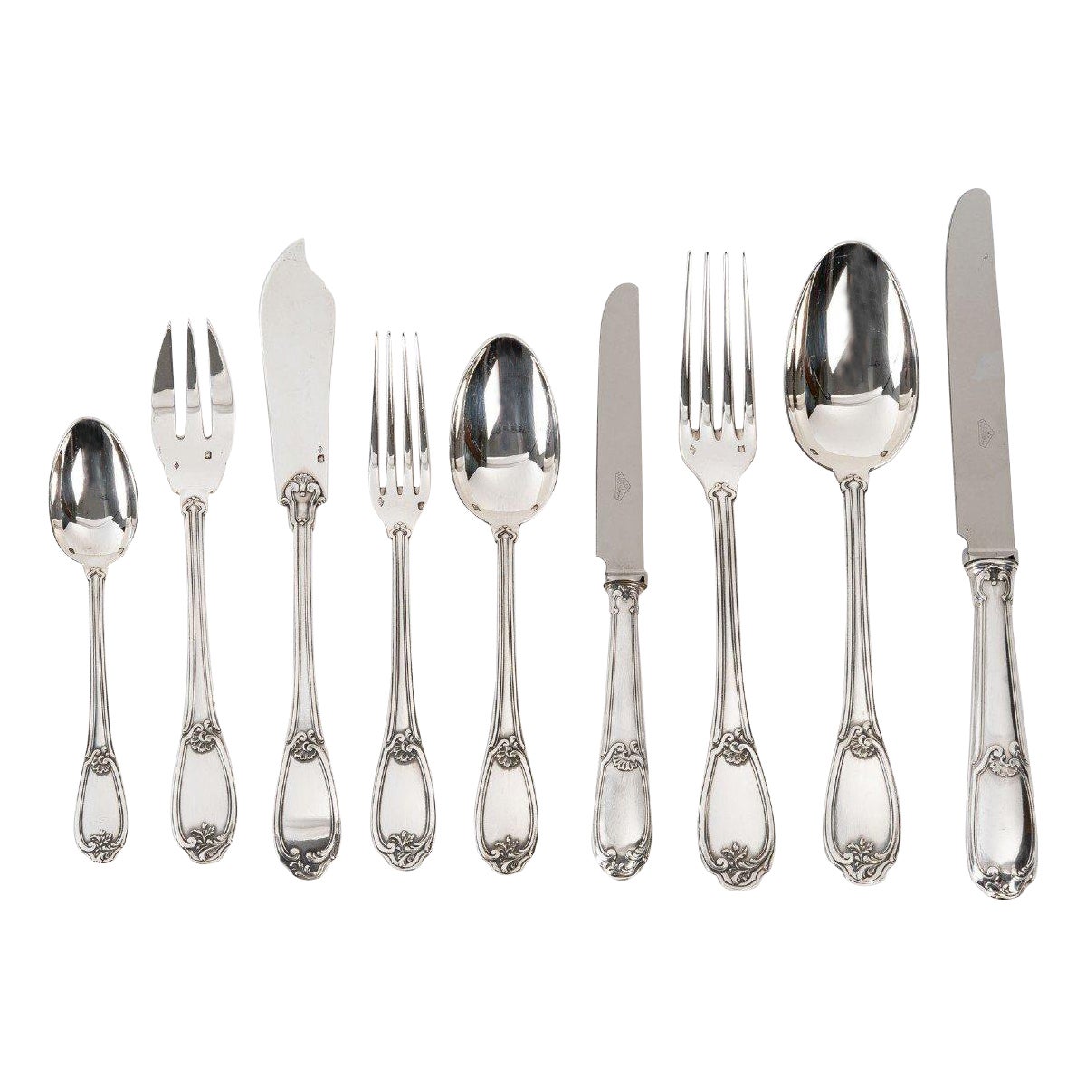 Goldsmith Henin - Cutlery Set In Sterling Silver 120 Pieces - Minerva - XXth For Sale