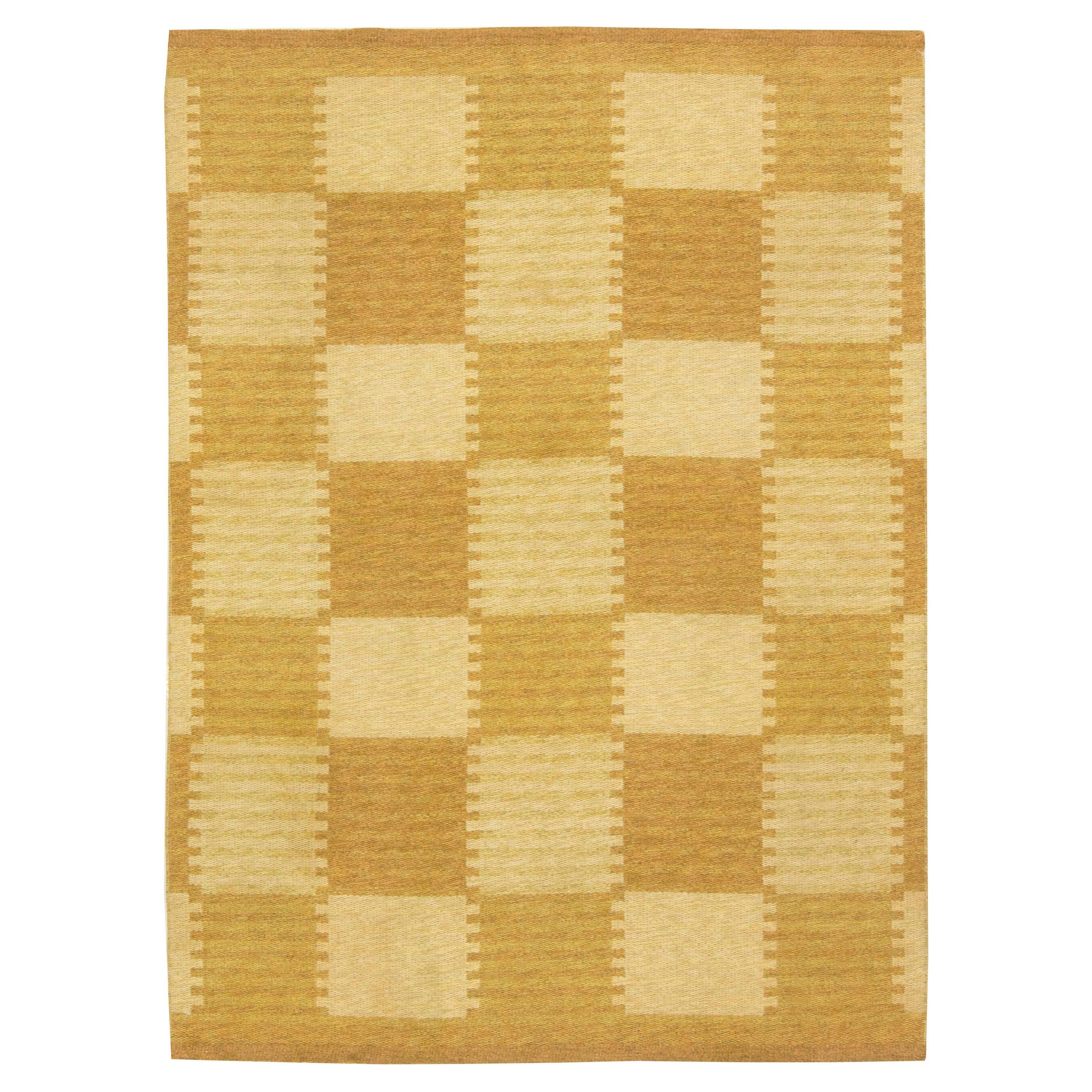 Doppelseitiger gelber schwedischer Flachgewebe-Teppich im Vintage-Stil