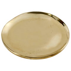 Jaimal Odedra, "Rana", bandeja de bronce fundido en arena, Marruecos, 2015