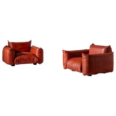 Retro  Mario Marenco first edition pair of leather lounge chairs, Arflex, Italy, 1970s