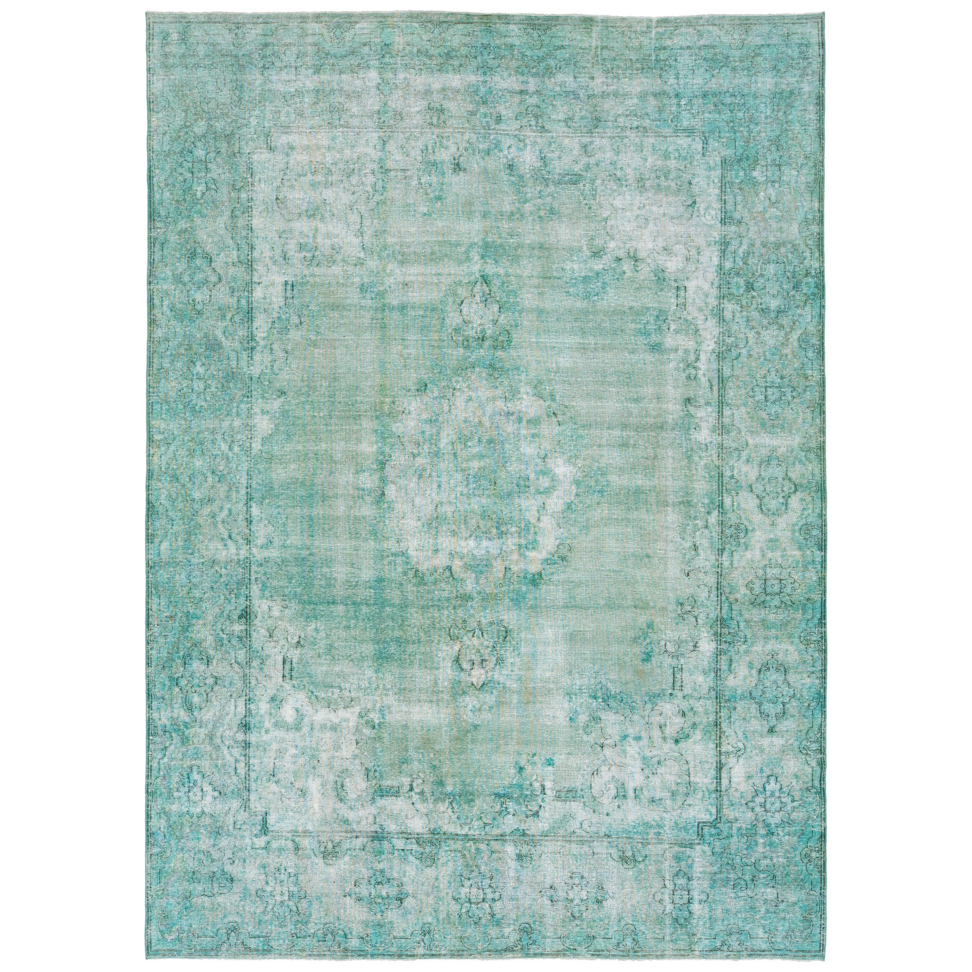   Tapis ancien en laine teintée avec motif Allover en vert clair