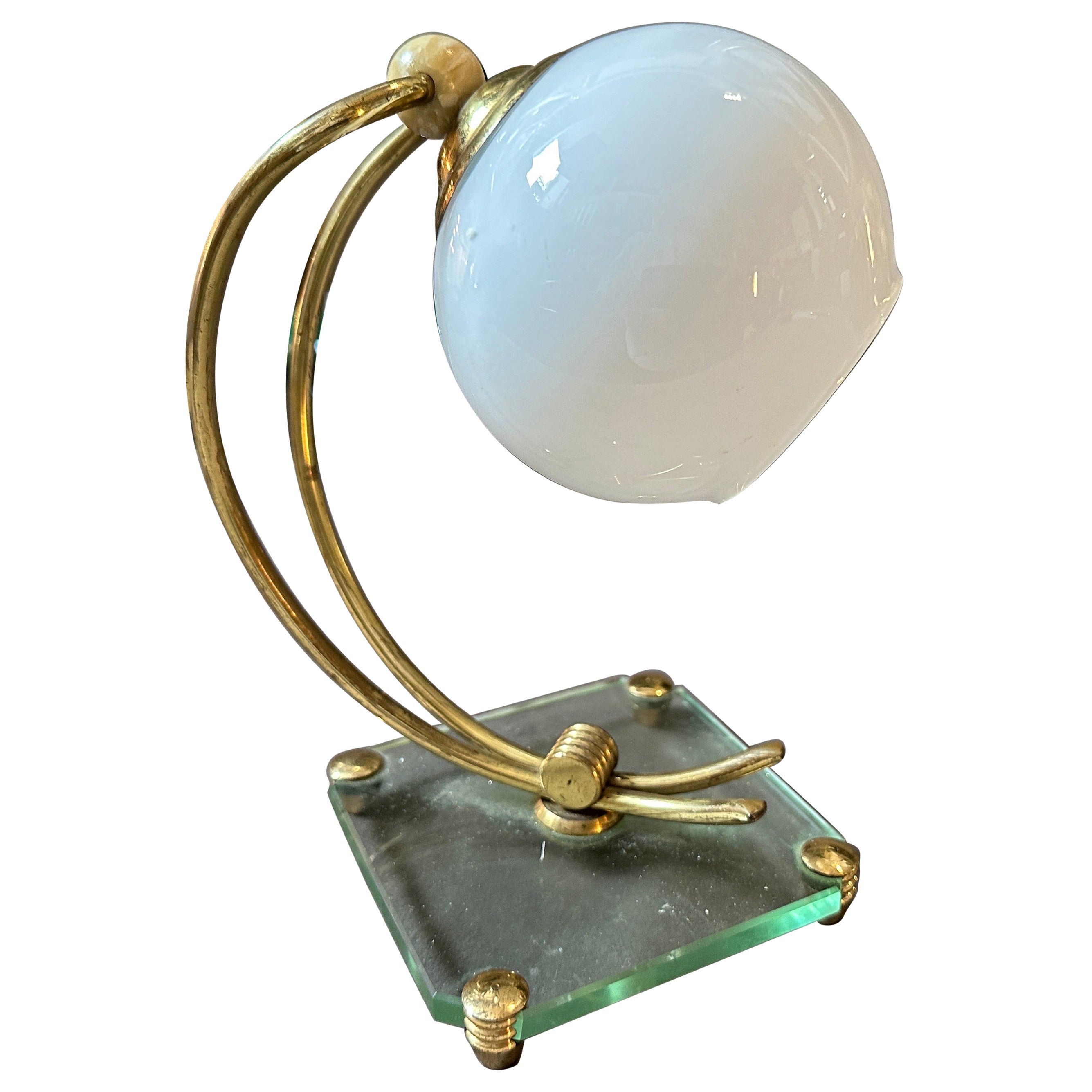 1950s Fontana Arte Style Mid-Century Modern Brass and Glass Italian Table Lamp  For Sale