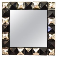 Miroir en verre de Murano taillé en forme de diamant et décoré de noir et d'argent par Alberto Dona