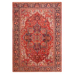 Äußerst beeindruckender antiker roter Medaillon persischer Heriz-Teppich mit Medaillon 8'9" x 12'1"