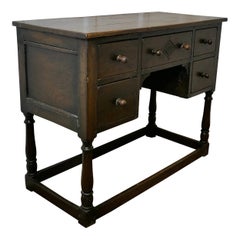 Late Victorian Oak Writing Table   This is a good solid quality piece  