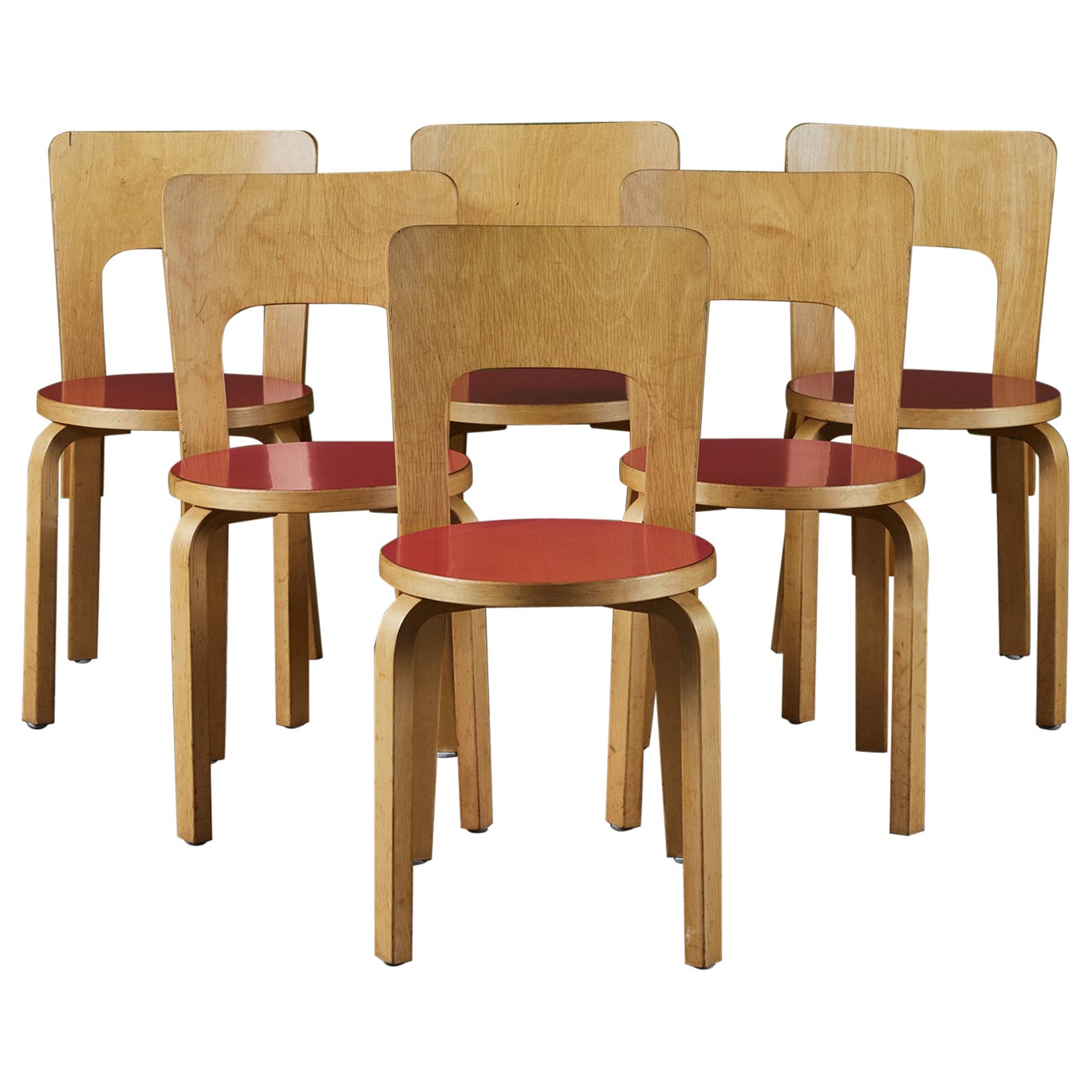 Ensemble de six chaises de salle à manger Alvar Aalto modèle 66 pour Artek