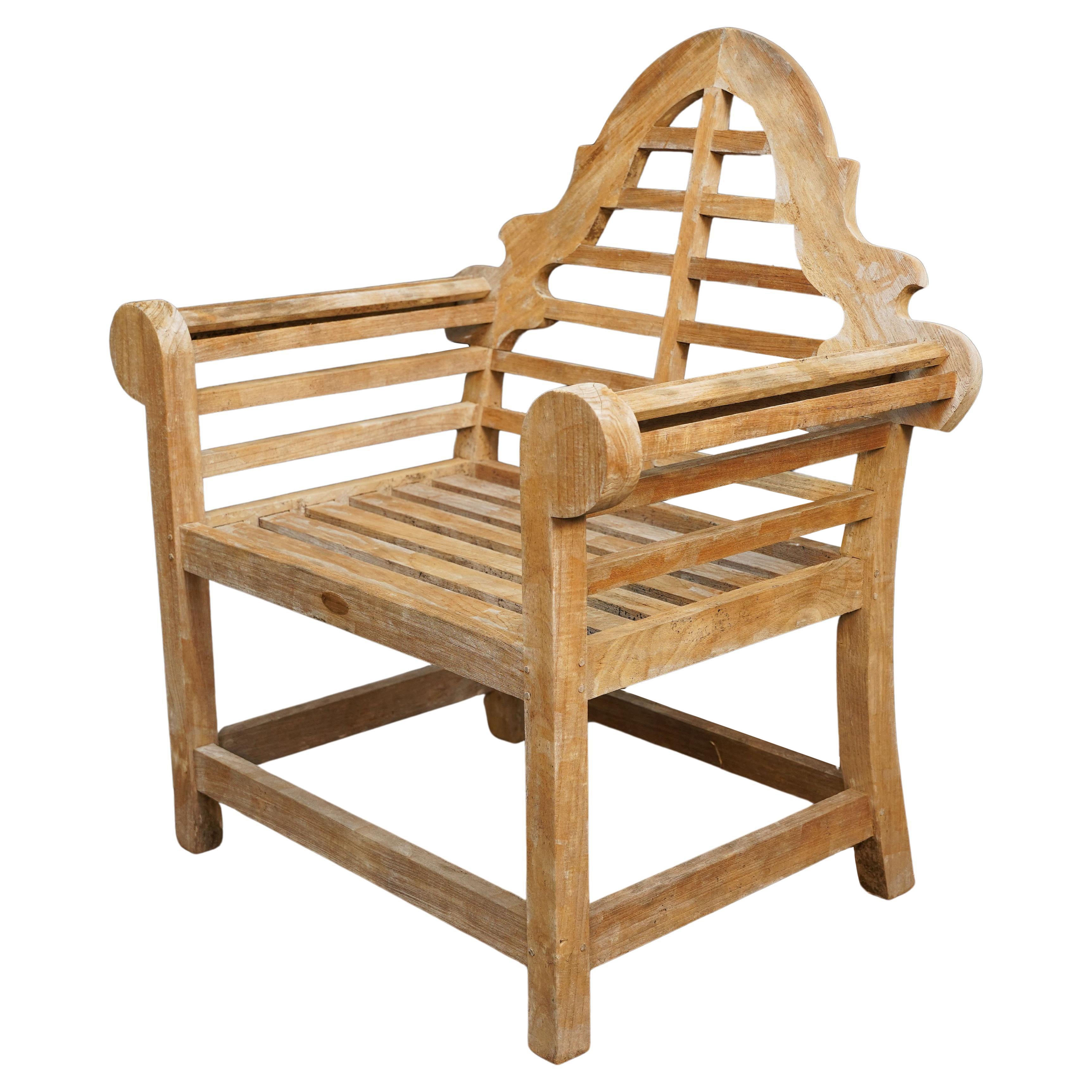 Coppia di sedie da giardino in stile Lutyens in teak "prezzate singolarmente". in vendita