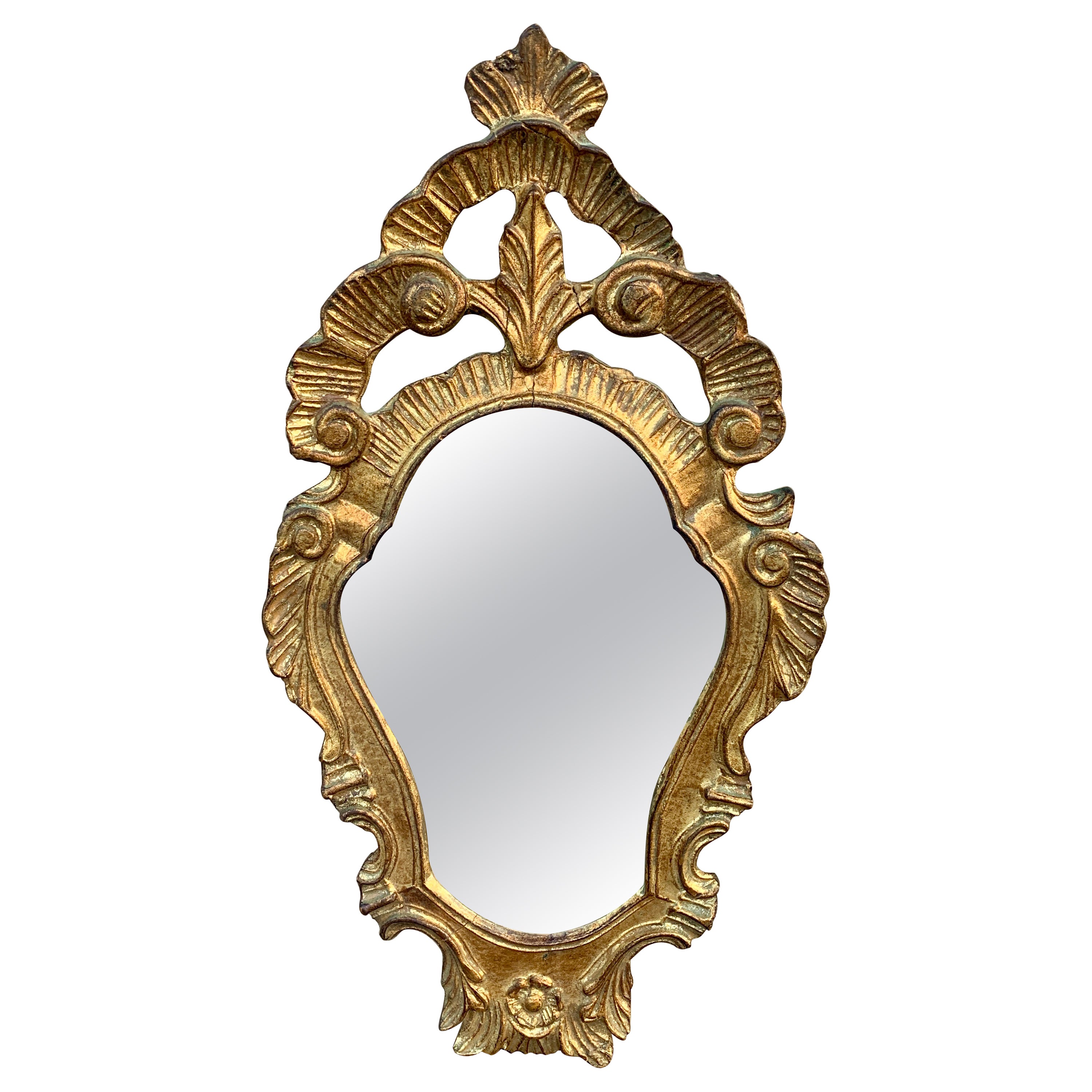 Miroir italien rococo baroque en bois doré en vente