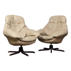 Vintage Mid Century Modern Swivel Leather Lounge Chairs by H.W. Klein for Bramin, c1970s