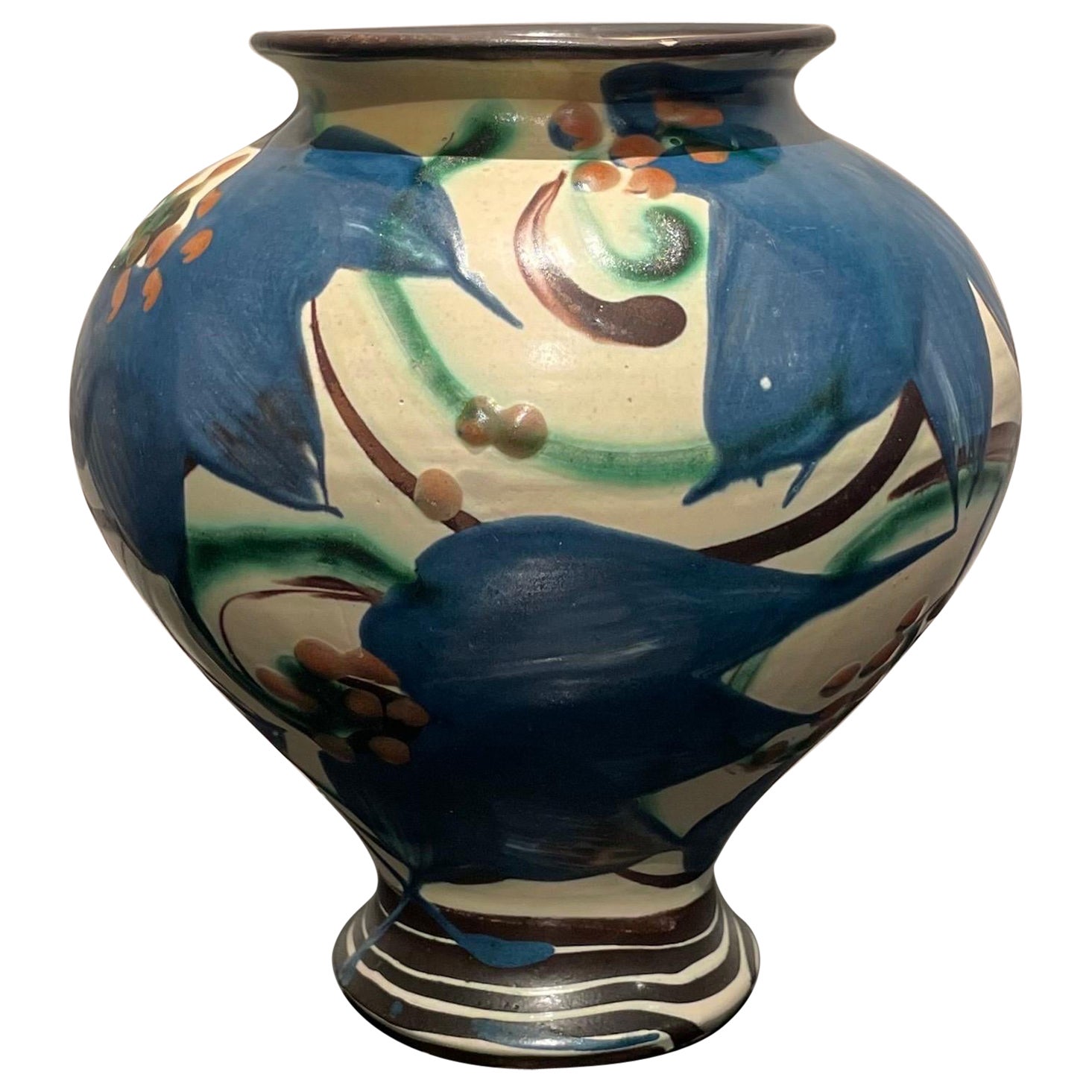 Vase mit Clematis-Muster 1920er Jahre Dänisch 20 cm Matt glasierte Keramikvase von Herman Kähler
