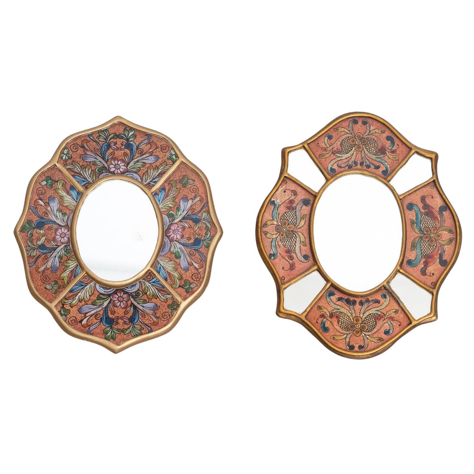 Ensemble de deux miroirs muraux péruviens vintage du milieu du siècle en bois peints à la main