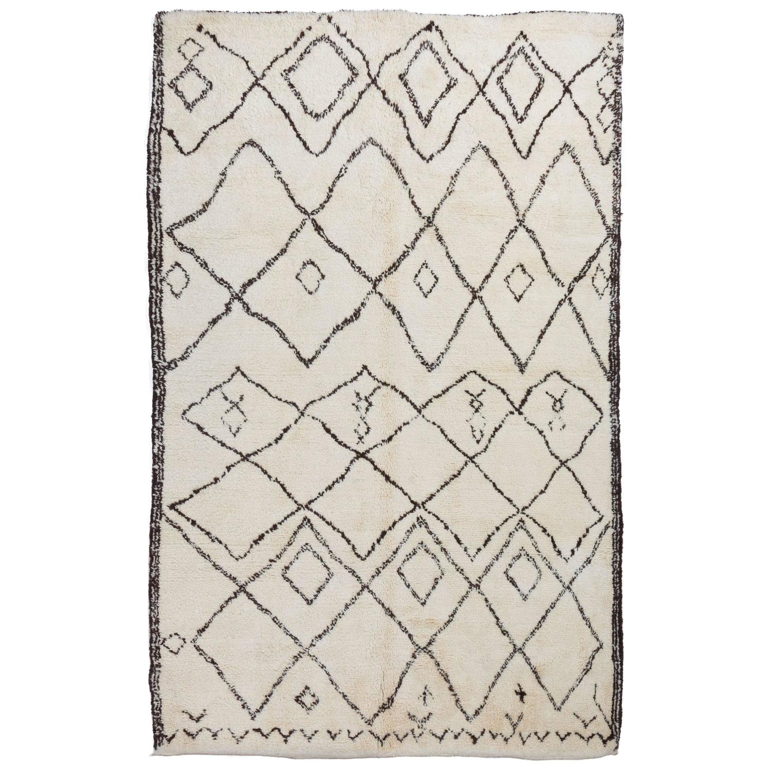 Bespoke Moroccan Rug Made of Natural UnDyed Wool For Sale at 1stdibs
