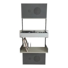 Retro Braun Audio wall mounted audio system designed by Dieter Rams 